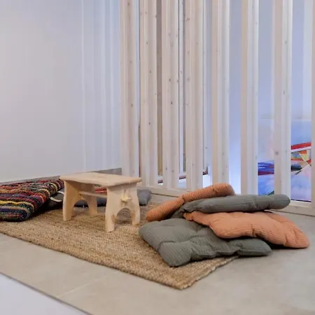 Kamari Luxury Apartment *