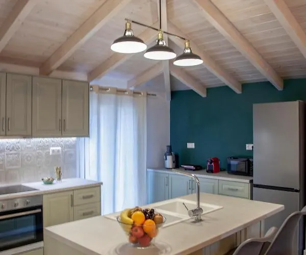 Apartment Kamari Luxury *